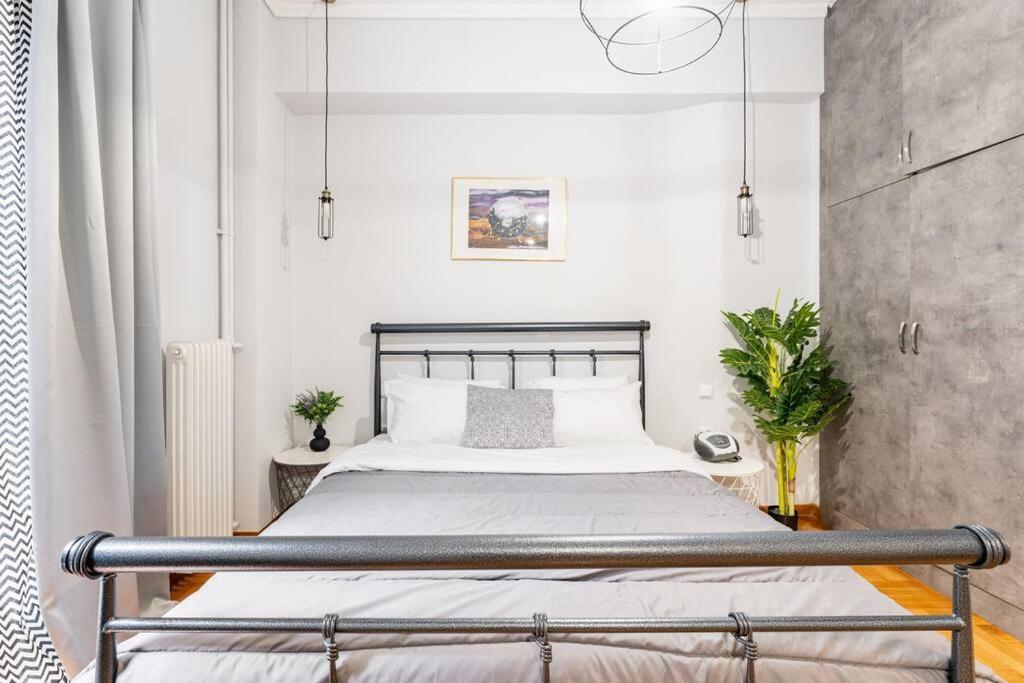 Downtown Cute Apt In The Heart Of Plaka Atenas Exterior foto